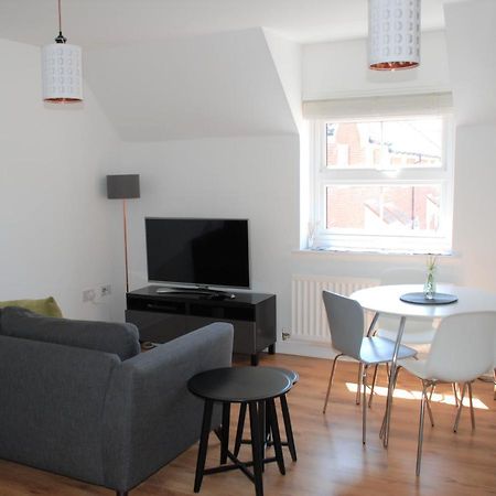 Coach House Apartment Southampton Ngoại thất bức ảnh
